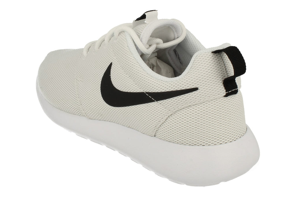 Nike women's roshe one casual sneakers hotsell